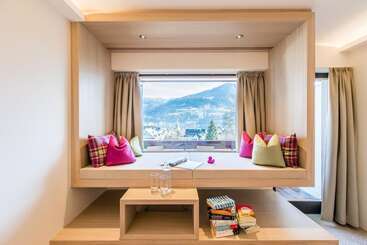 Alpin  Das Sporthotel   Ski In Ski Out Cityxpress, Summercard Included