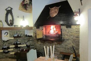 هتل Auberge D Alsace Hôtel De France