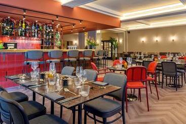 هتل Doubletree By Hilton Brussels City
