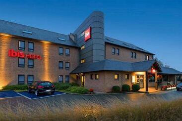 هتل Ibis Brussels Waterloo
