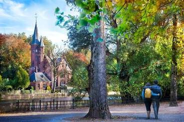 هتل Martin's Brugge