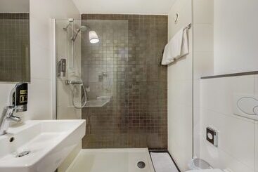 هتل Trip Inn Eden Antwerpen