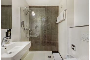 هتل Trip Inn Eden Antwerpen