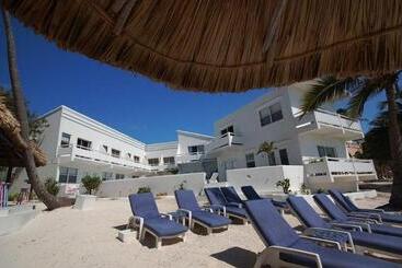 Mata Rocks Resort