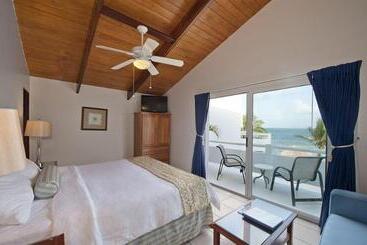 Mata Rocks Resort