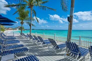 استراحتگاه Butterfly Beach