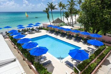 استراحتگاه Butterfly Beach