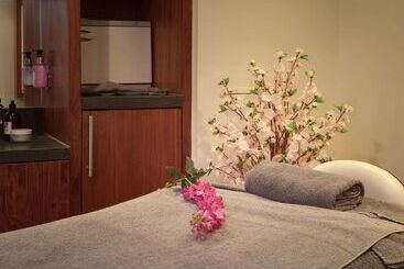 Ashford International Hotel & Spa