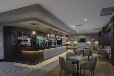 Ashford International Hotel & Spa