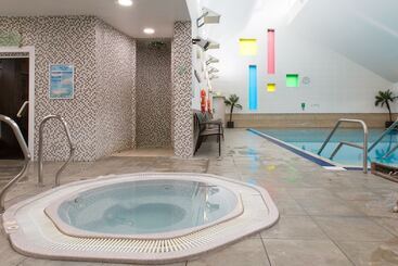 Ashford International Hotel & Spa