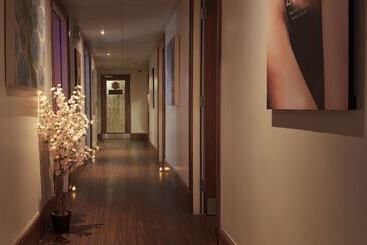 Ashford International Hotel & Spa