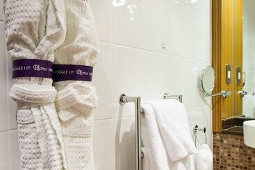 Ashford International Hotel & Spa