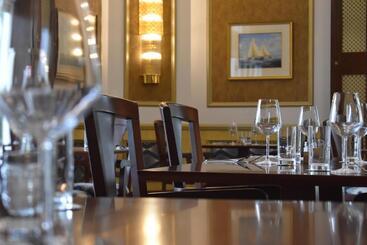 Botleigh Grange Hotel & Spa