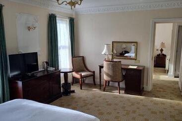 Botleigh Grange Hotel & Spa