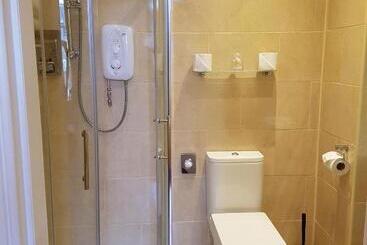 هتل Atholl Villa Guest House