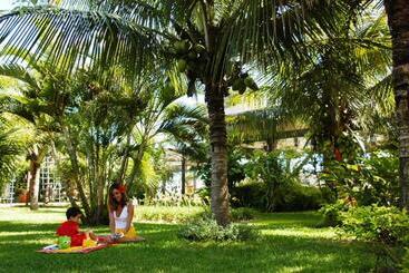 هتل Costa Norte Ingleses