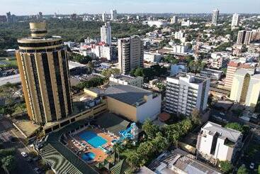 ホテル Golden Park Internacional Foz & Convenções