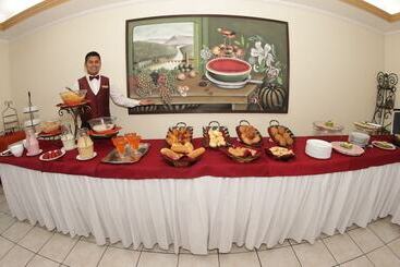 هتل House Inn Apart