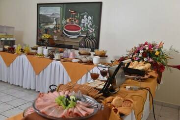 هتل House Inn Apart