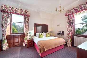 هتل Inverness Lochardil House