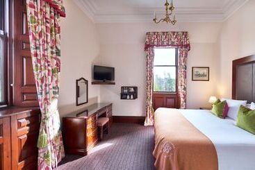 هتل Inverness Lochardil House