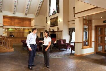 هتل Lancaster House