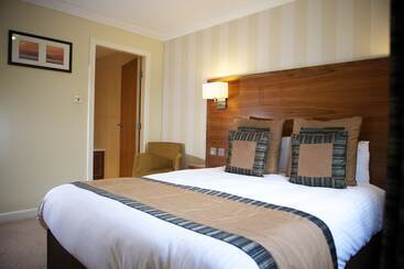 هتل Nevis Bank Inn