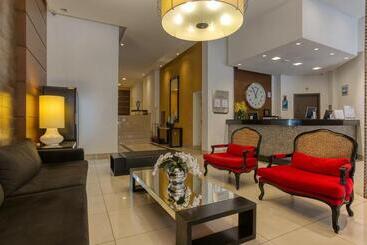 Roochelle Hotel By Nobile