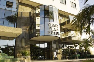 هتل Seara Praia