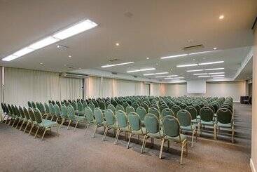 هتل Victoria Villa Curitiba By Nacional Inn