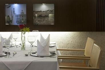 هتل Victoria Villa Curitiba By Nacional Inn