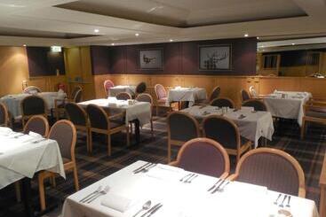 Cross Keys Hotel, Kelso