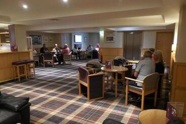 Cross Keys Hotel, Kelso