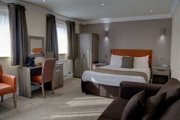 هتل Best Western Bolholt Country Park