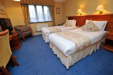 هتل Best Western Plus Grim S Dyke