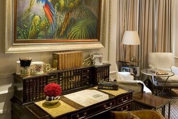 Hotel Egerton House