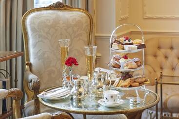 Hotel Egerton House