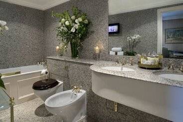Hotel Egerton House