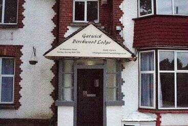 هتل Gatwick Birchwood Lodge