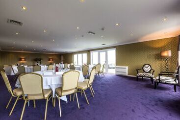 هتل Gleddoch Golf & Spa Resort
