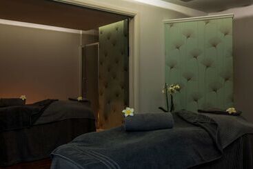 هتل Gleddoch Golf & Spa Resort