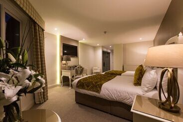 هتل Gleddoch Golf & Spa Resort
