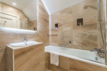 هتل Gleddoch Golf & Spa Resort