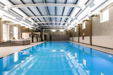 هتل Gleddoch Golf & Spa Resort