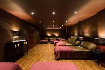 هتل Gleddoch Golf & Spa Resort