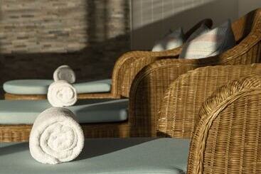 Golf View Hotel & Spa