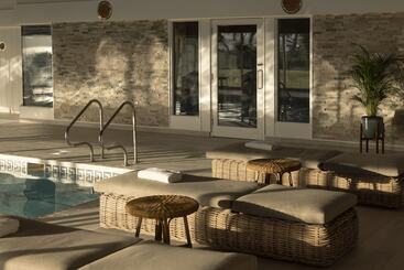 Golf View Hotel & Spa
