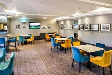 هتل Mercure Bolton Georgian House