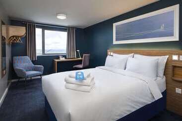 هتل Travelodge Fort William