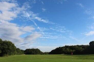 Mercure Newcastle George Washington Hotel Golf & Spa